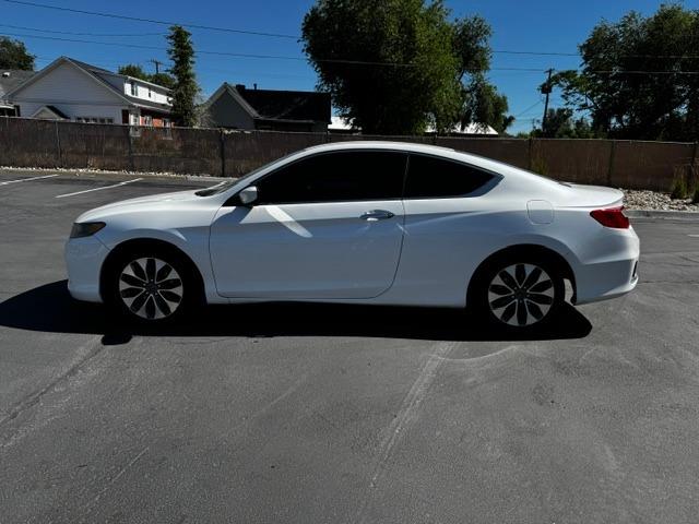 Vehicle Photograph