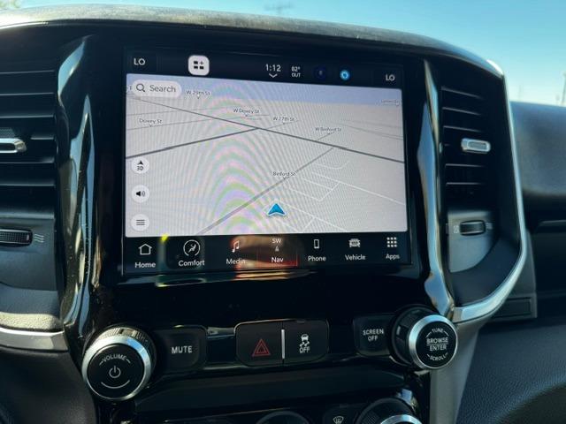 Vehicle Photograph