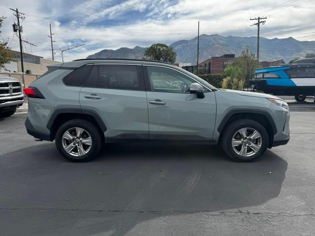 Vehicle Photograph