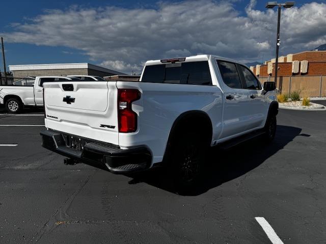 Vehicle Photograph