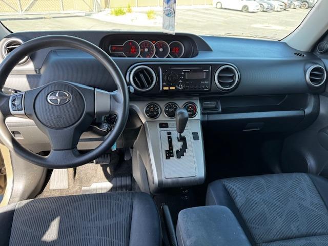 Vehicle Photograph