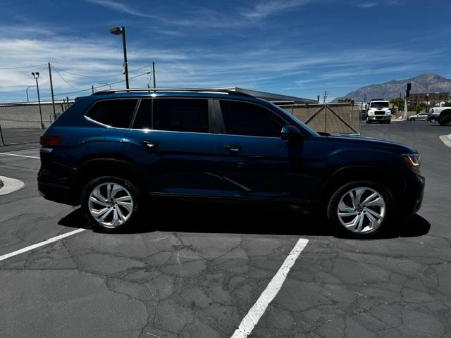 Vehicle Photograph