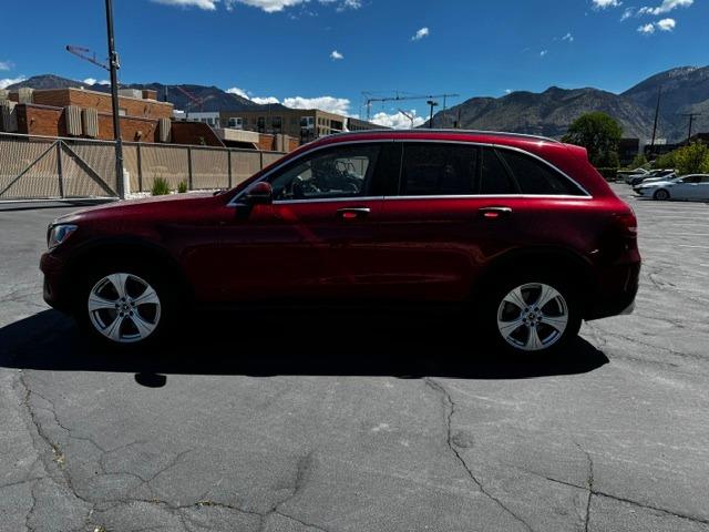 Vehicle Photograph