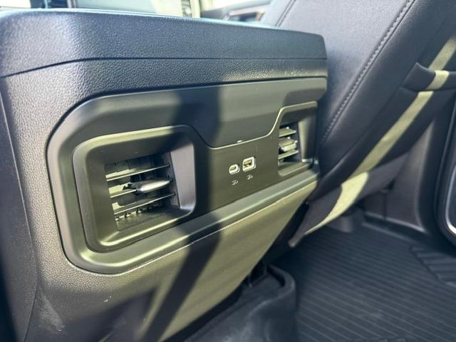 Vehicle Photograph