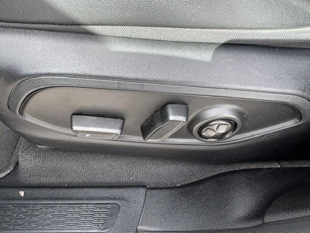 Vehicle Photograph
