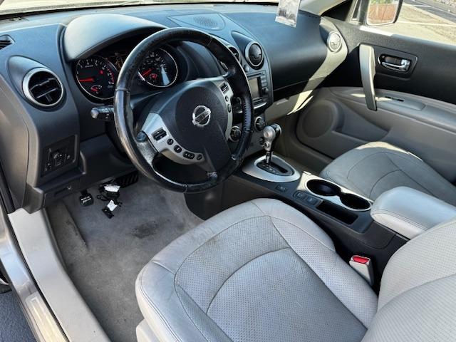 Vehicle Photograph