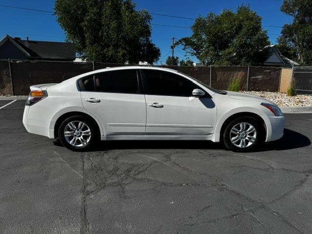 Vehicle Photograph