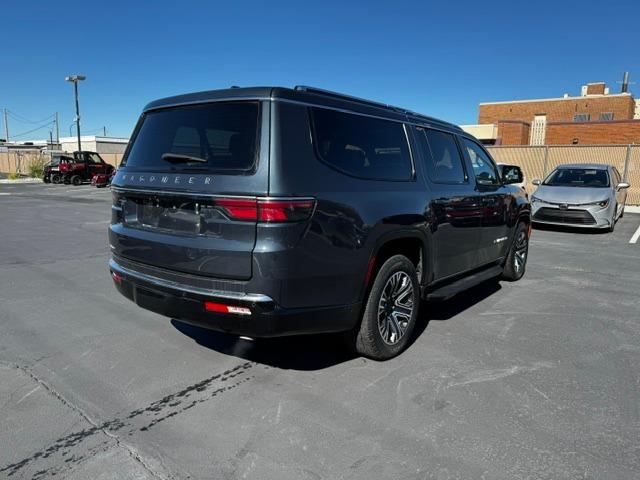 Vehicle Photograph