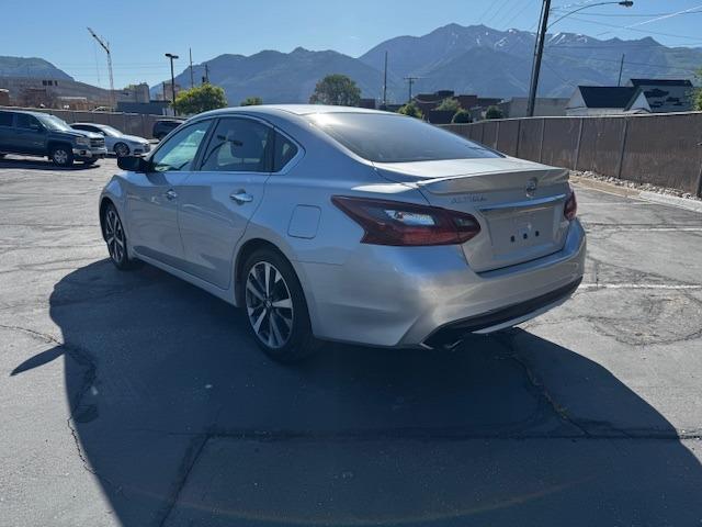 Vehicle Photograph