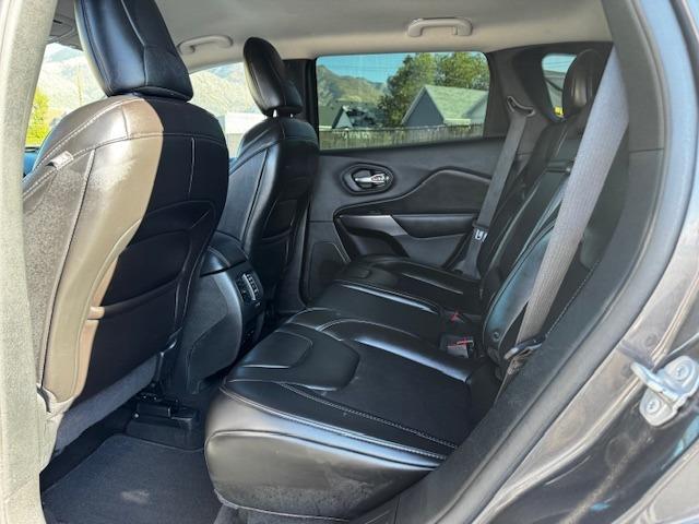 Vehicle Photograph