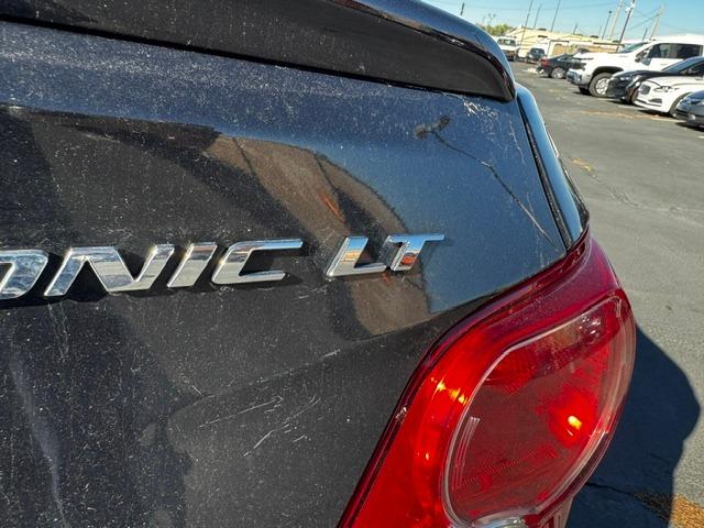 Vehicle Photograph