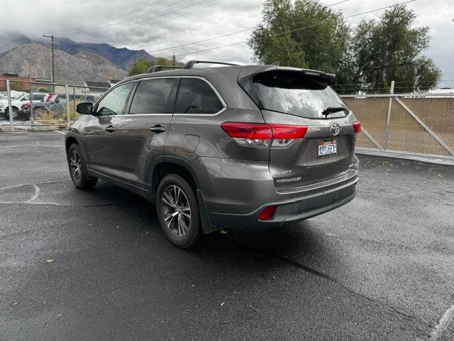 Vehicle Photograph