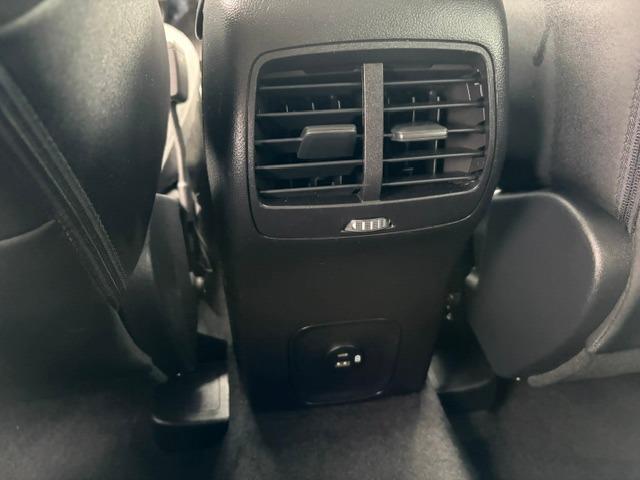 Vehicle Photograph
