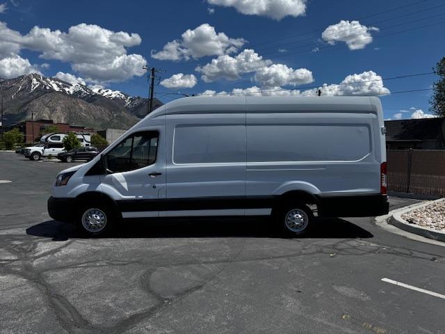 Vehicle Photograph