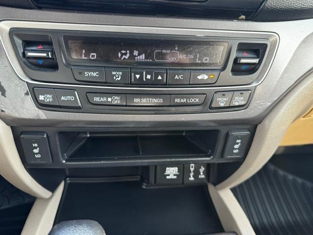 Vehicle Photograph