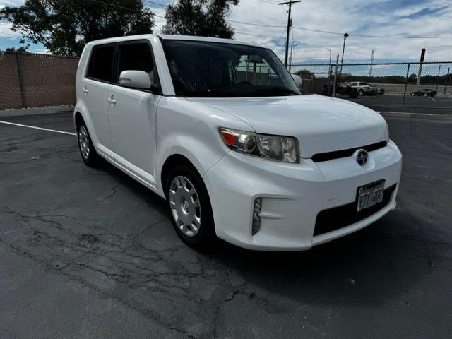 Vehicle Photograph