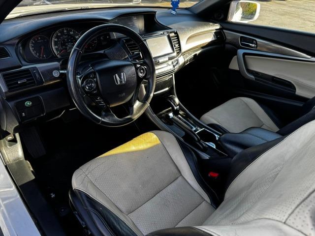 Vehicle Photograph