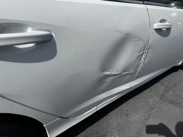 Vehicle Photograph