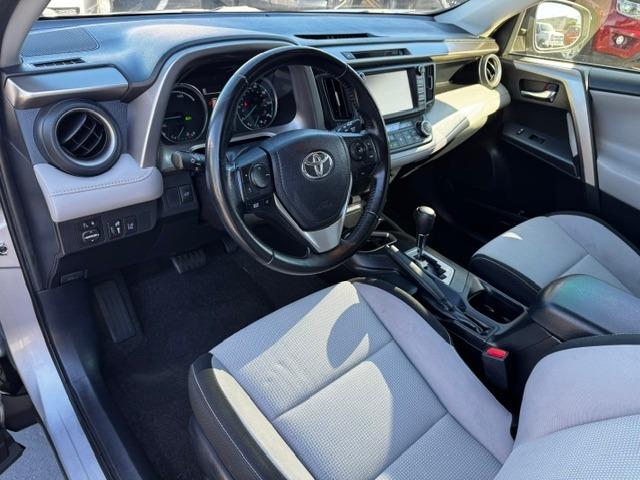 Vehicle Photograph
