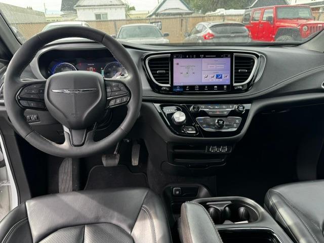 Vehicle Photograph