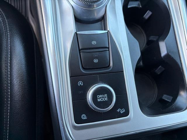 Vehicle Photograph