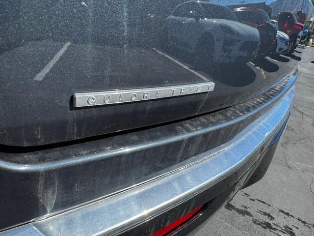 Vehicle Photograph