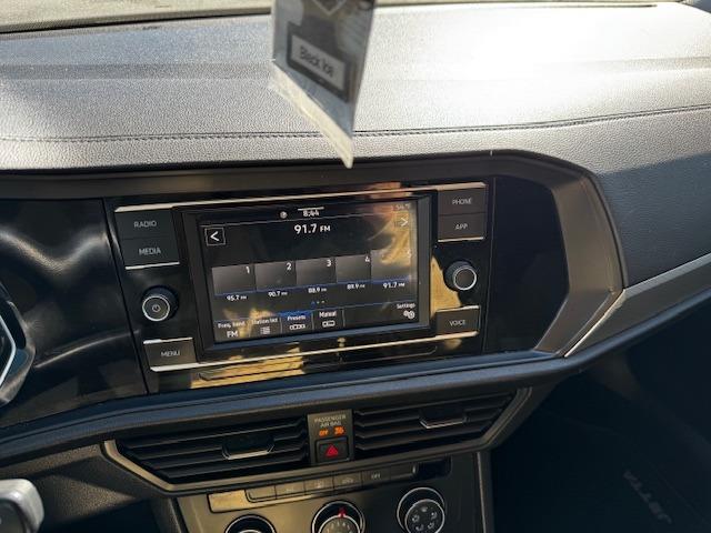 Vehicle Photograph