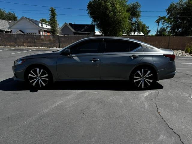 Vehicle Photograph
