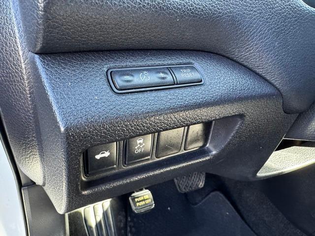 Vehicle Photograph