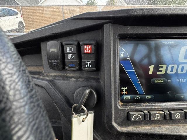 Vehicle Photograph