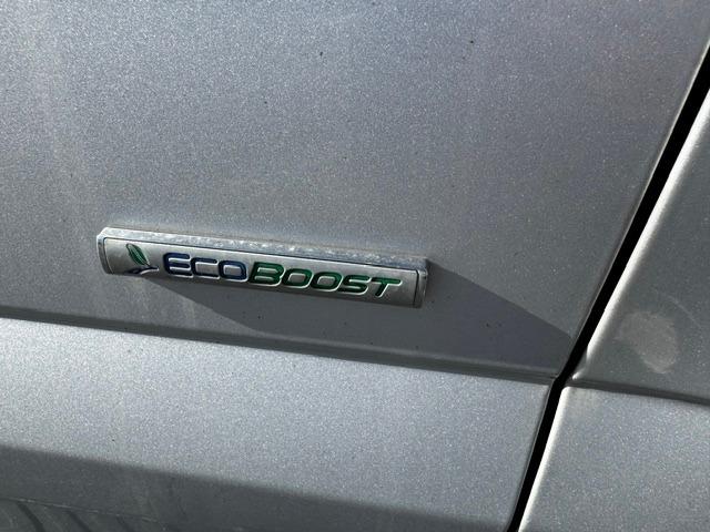 Vehicle Photograph