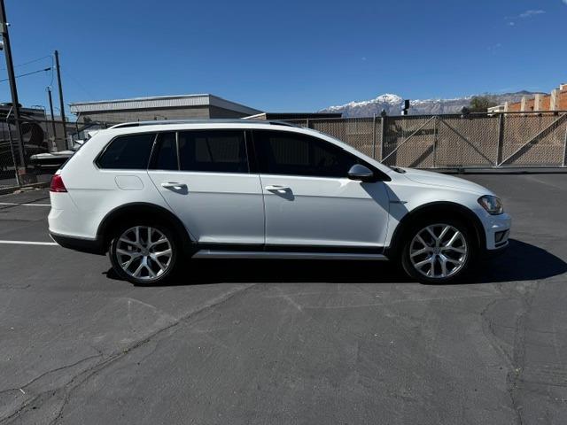 Vehicle Photograph