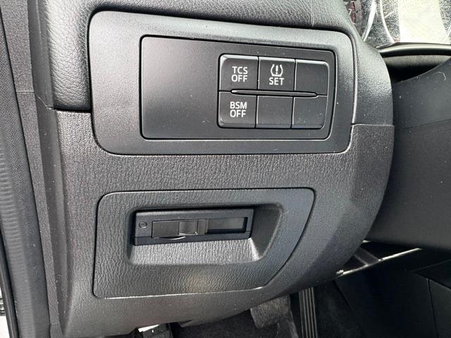 Vehicle Photograph