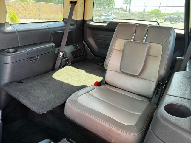 Vehicle Photograph