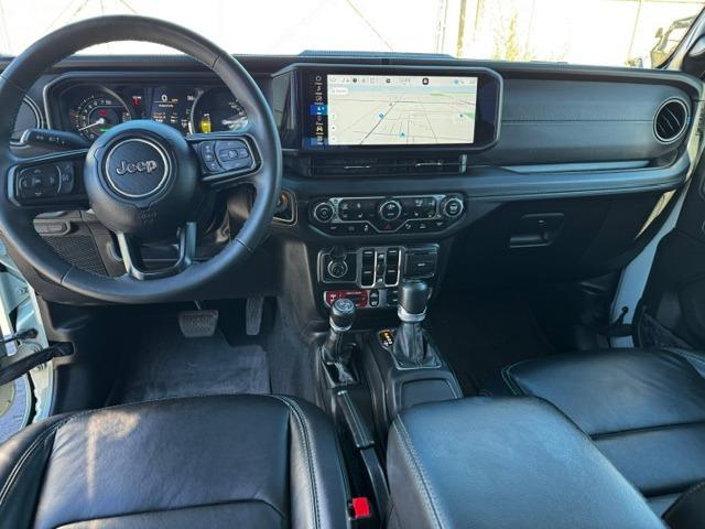 Vehicle Photograph