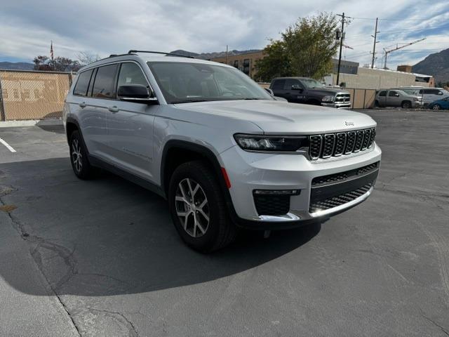 Vehicle Photograph