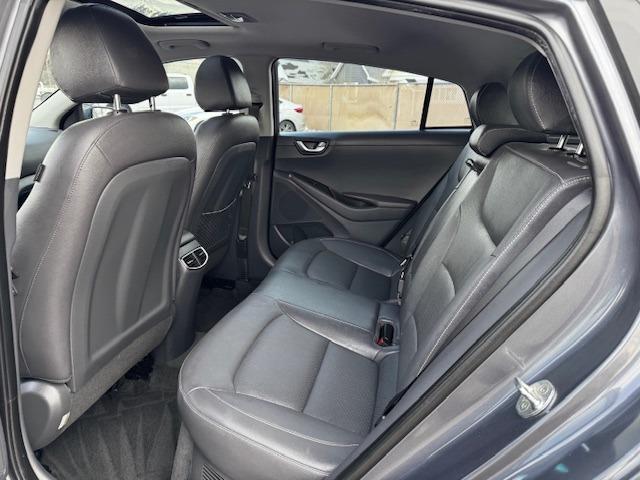 Vehicle Photograph