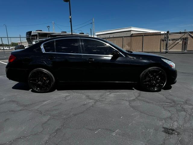 Vehicle Photograph