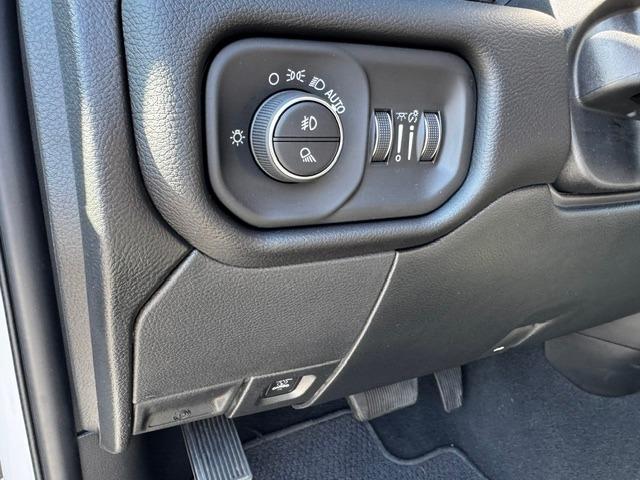 Vehicle Photograph