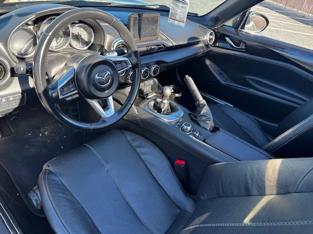 Vehicle Photograph