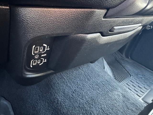 Vehicle Photograph