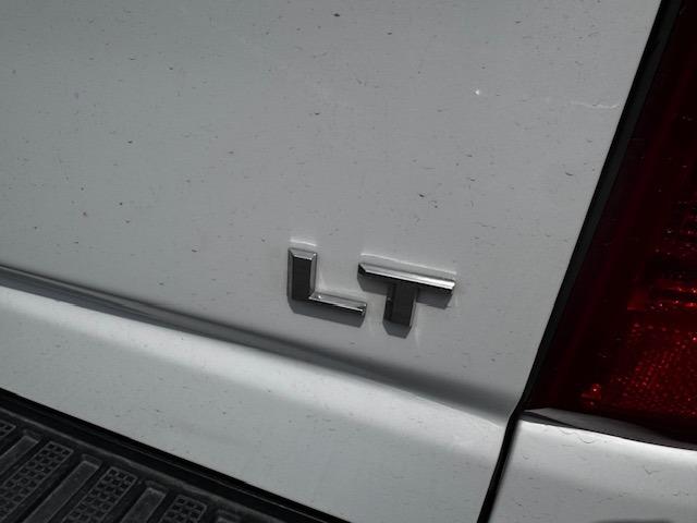 Vehicle Photograph