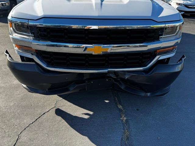 Vehicle Photograph