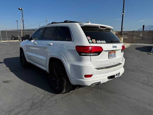 Vehicle Photograph