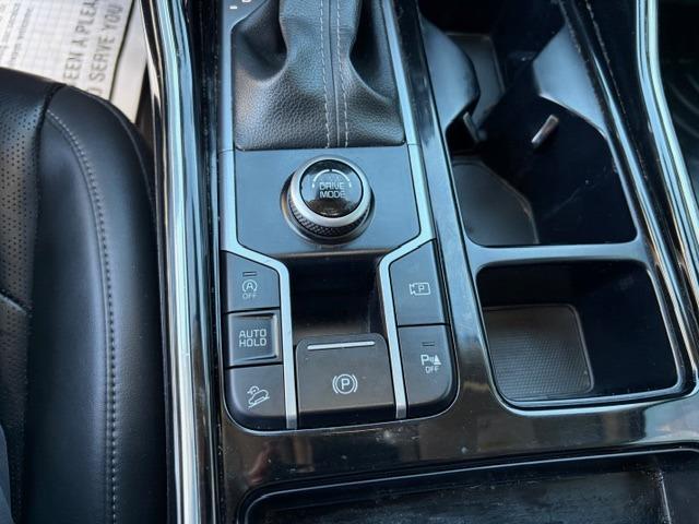 Vehicle Photograph