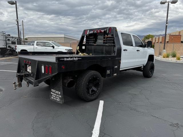 Vehicle Photograph