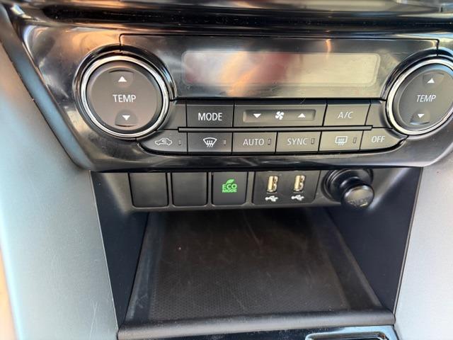 Vehicle Photograph