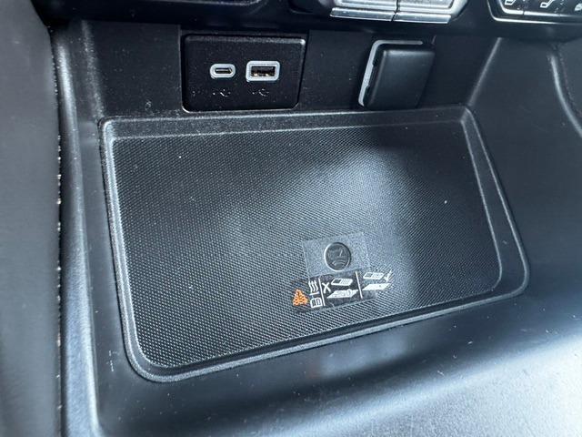 Vehicle Photograph