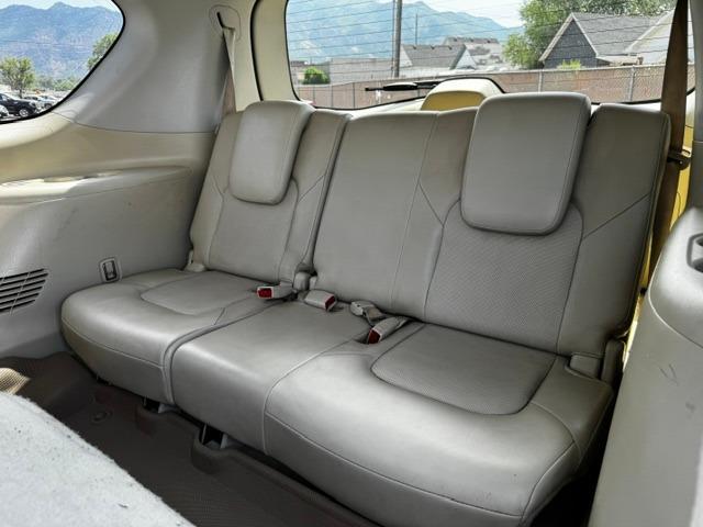 Vehicle Photograph