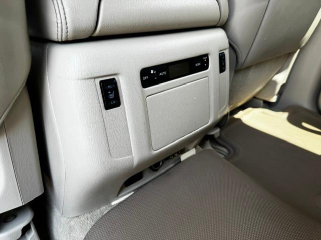Vehicle Photograph
